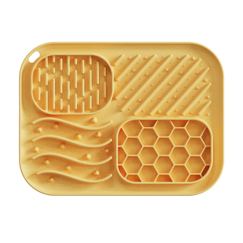 4-Zone Calming Lick Mat for Dogs & Cats – Anxiety Relief Slow Feeder Pad (Food-Grade Silicone)