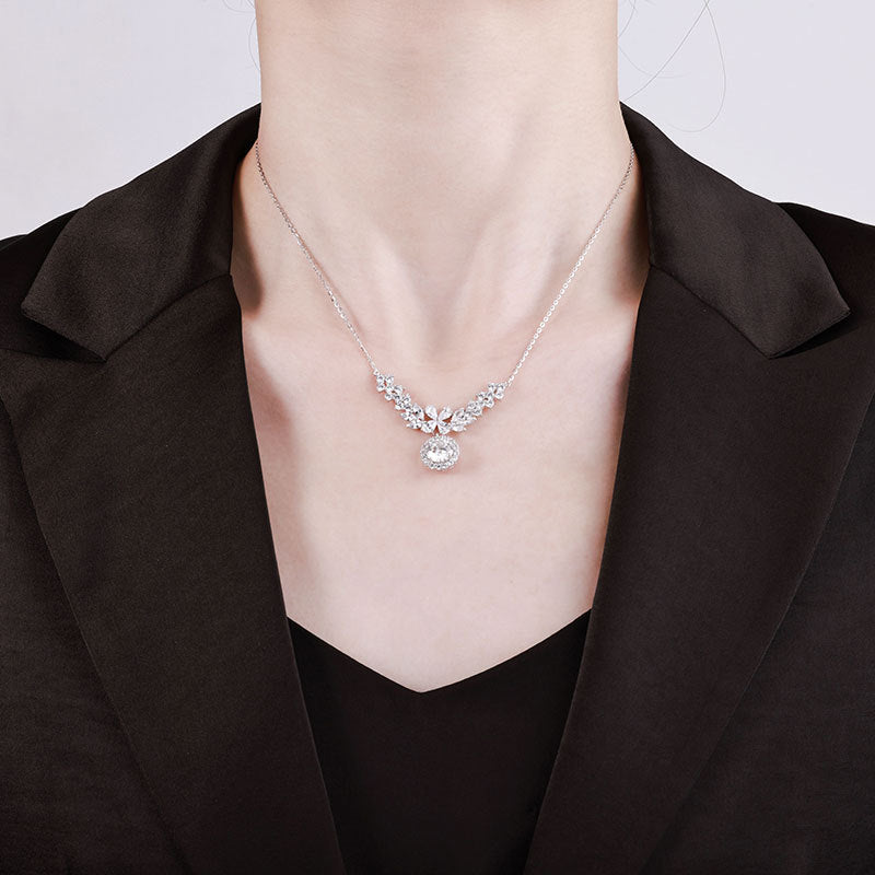 BloomLight Moissanite Cluster Necklace