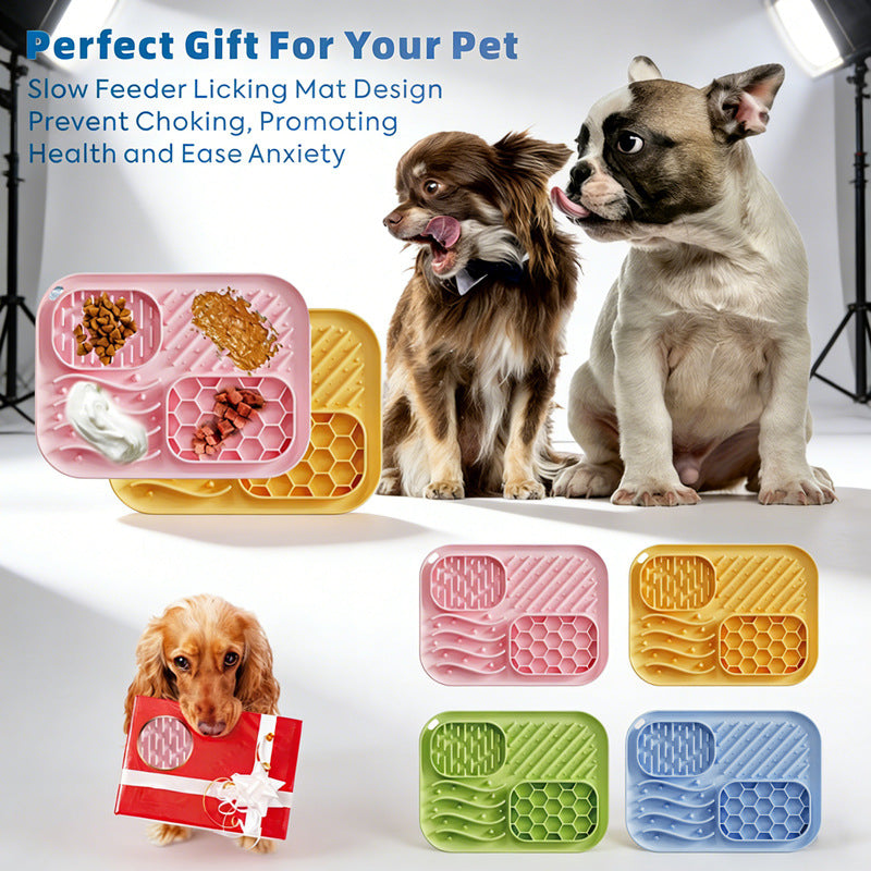 4-Zone Calming Lick Mat for Dogs & Cats – Anxiety Relief Slow Feeder Pad (Food-Grade Silicone)